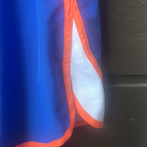 Under Armour Shorts - Picture 2 of 6